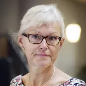 Porträtt av Karin Andersson. Foto. 
