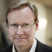 Porträtt av Jörgen Hettne. Foto. 