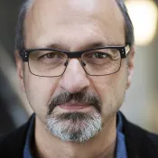 Hossein Asgharian. Foto.