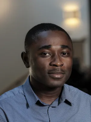 Porträtt av Prince Young Aboagye. Foto.